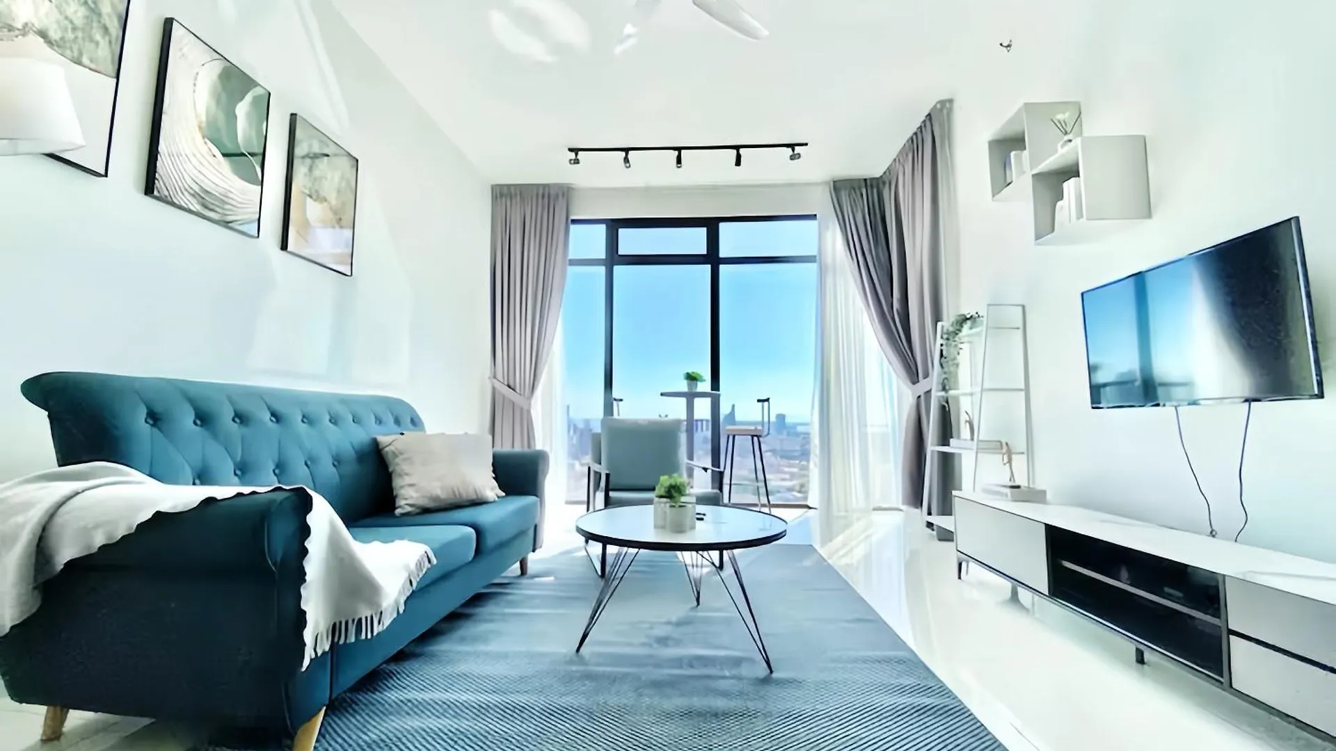 Beacon Executive Suite George Town 0*,