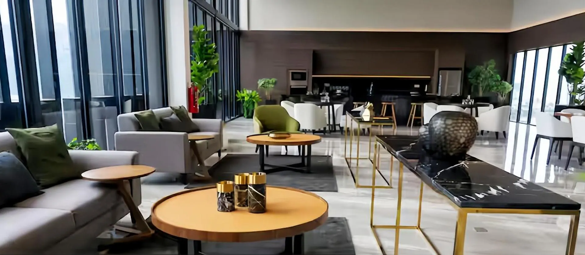 Beacon Executive Suite جورج تاون